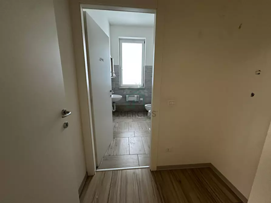 Immagine 8 di Capannone industriale in vendita  in SR 11 a Colognola Ai Colli