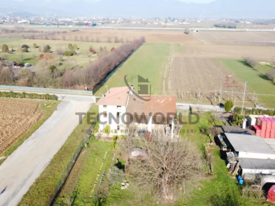 Immagine 3 di Casa indipendente in vendita  in VIA VISAN a Malo
