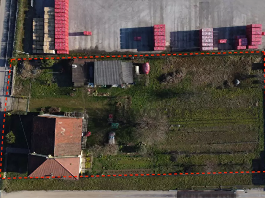 Immagine 11 di Casa indipendente in vendita  in VIA VISAN a Malo