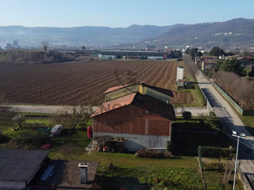 Immagine 15 di Casa indipendente in vendita  in VIA VISAN a Malo