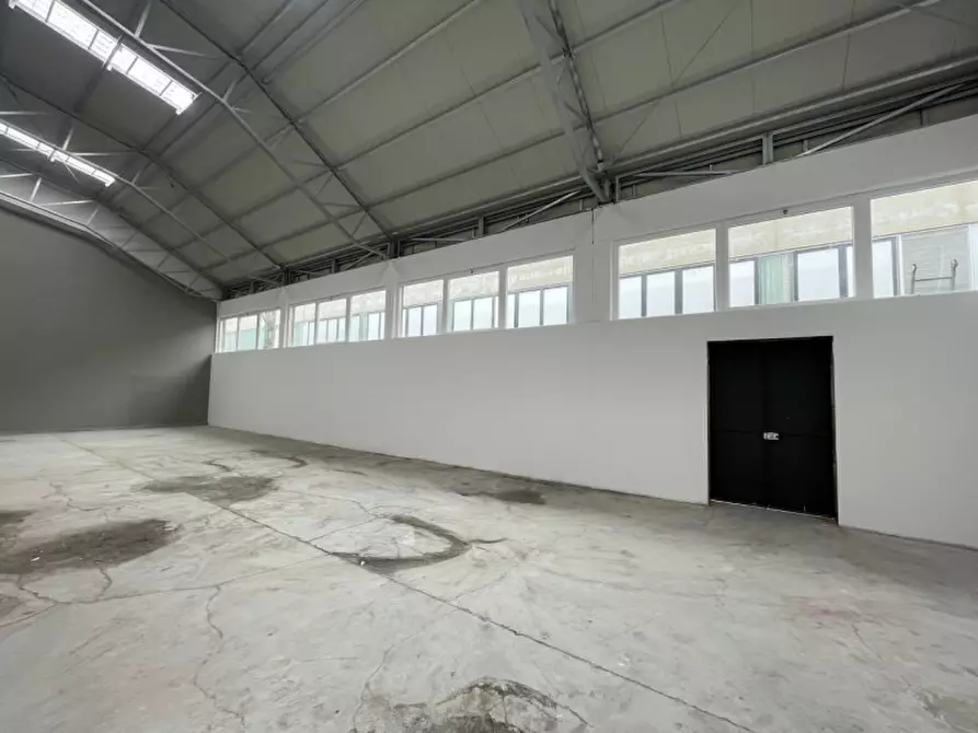 Immagine 5 di Capannone industriale in affitto  in Via Radici in  Piano a Sassuolo