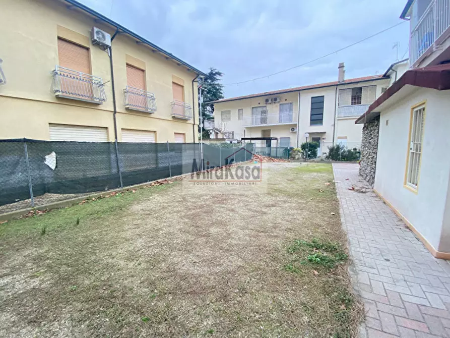 Immagine 31 di Appartamento in vendita  in Viale Emilia 62 a Cervia