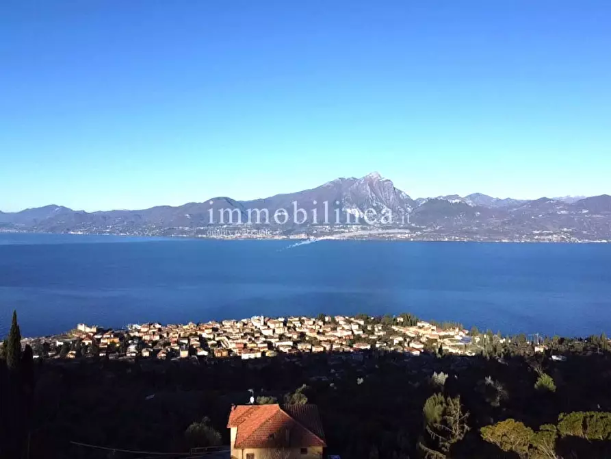 Immagine 13 di Appartamento in vendita  in via per Albisano 158 a Torri Del Benaco