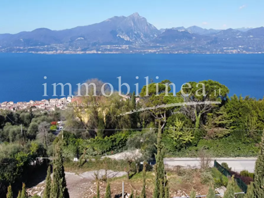 Immagine 19 di Appartamento in vendita  in via per Albisano 158 a Torri Del Benaco