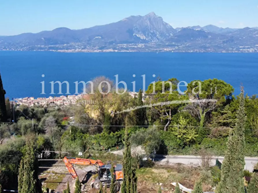 Immagine 23 di Appartamento in vendita  in via per Albisano 158 a Torri Del Benaco