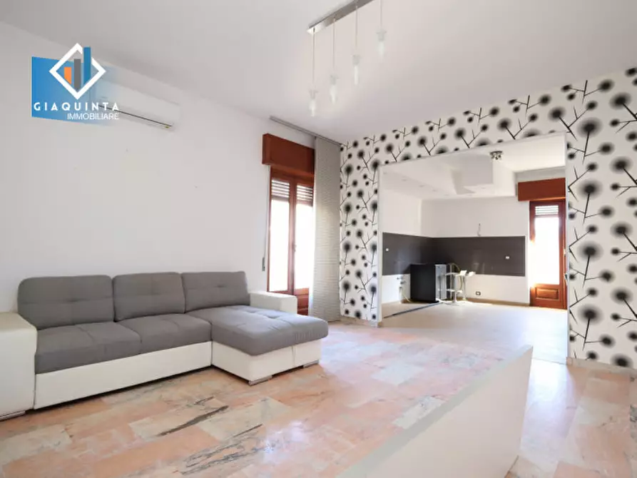 Immagine 1 di Appartamento in vendita  in via Como n.35 a Palagonia