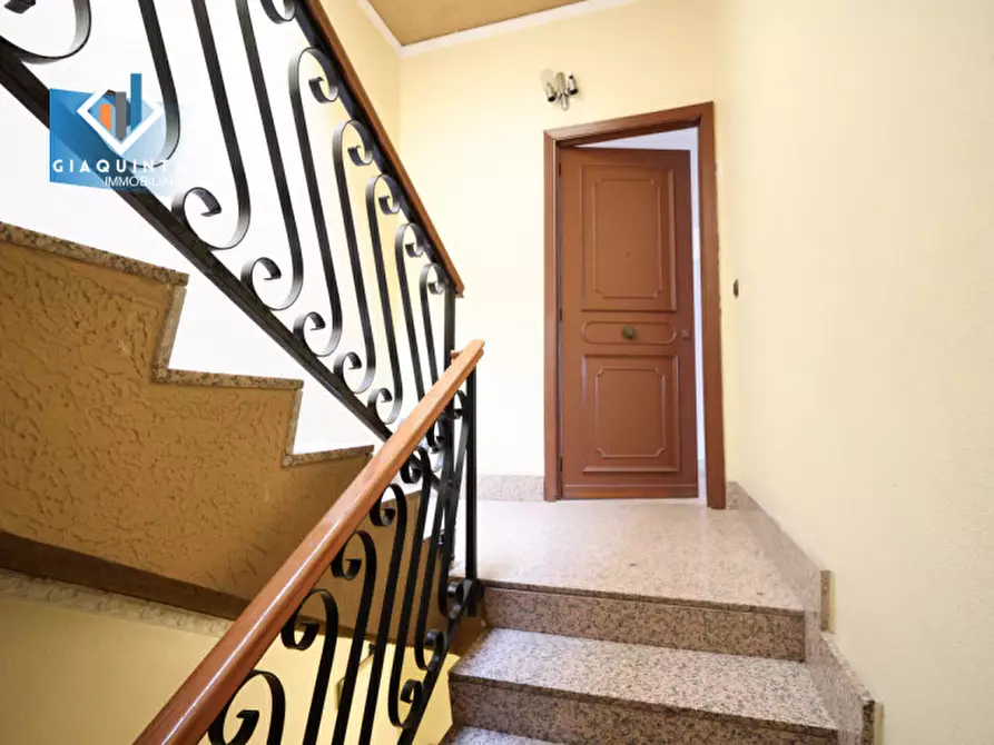 Immagine 29 di Appartamento in vendita  in via Como n.35 a Palagonia