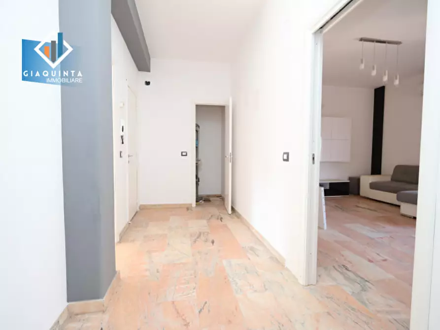 Immagine 30 di Appartamento in vendita  in via Como n.35 a Palagonia