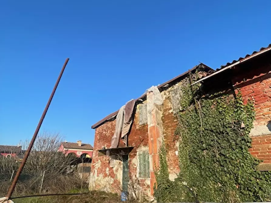 Immagine 4 di Terreno in vendita  a Campodarsego