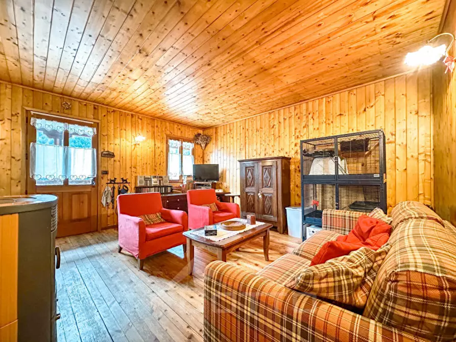 Immagine 4 di Villa in vendita  in Via Ai Bori a Boccioleto