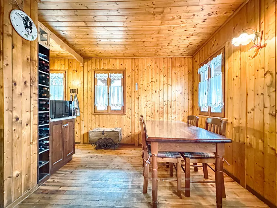 Immagine 6 di Villa in vendita  in Via Ai Bori a Boccioleto