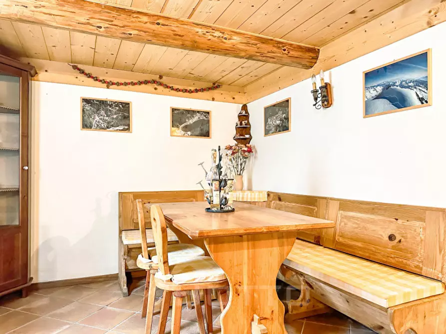 Immagine 10 di Villa in vendita  in Via Ai Bori a Boccioleto