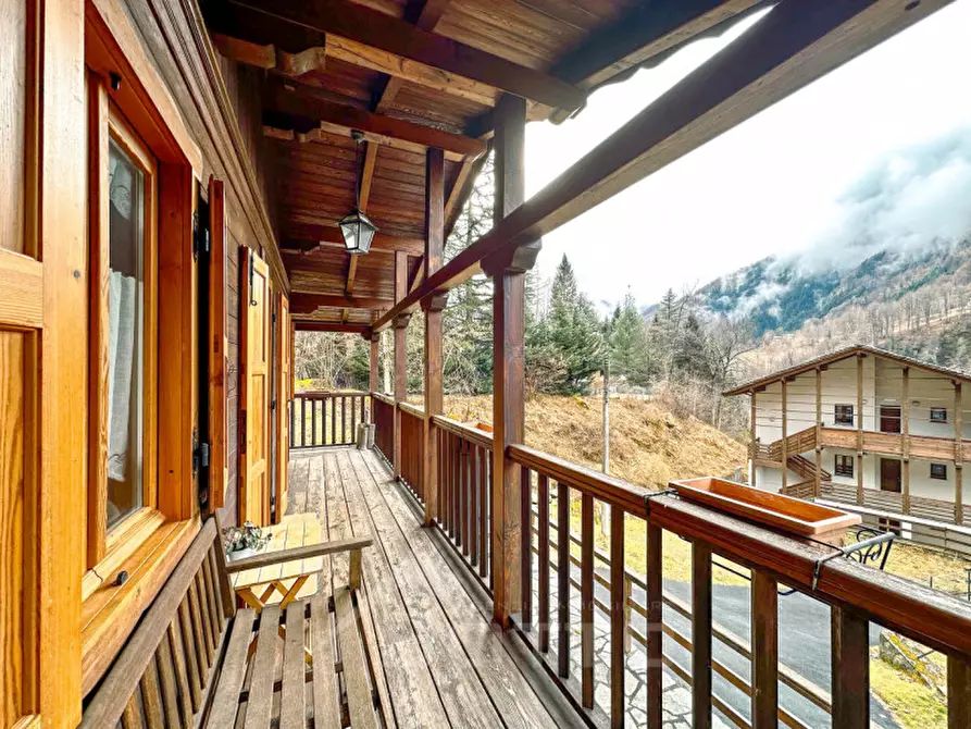 Immagine 19 di Villa in vendita  in Via Ai Bori a Boccioleto