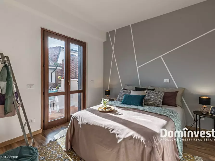 Immagine 9 di Villa in vendita  in Via Caio Acilio a Guidonia Montecelio