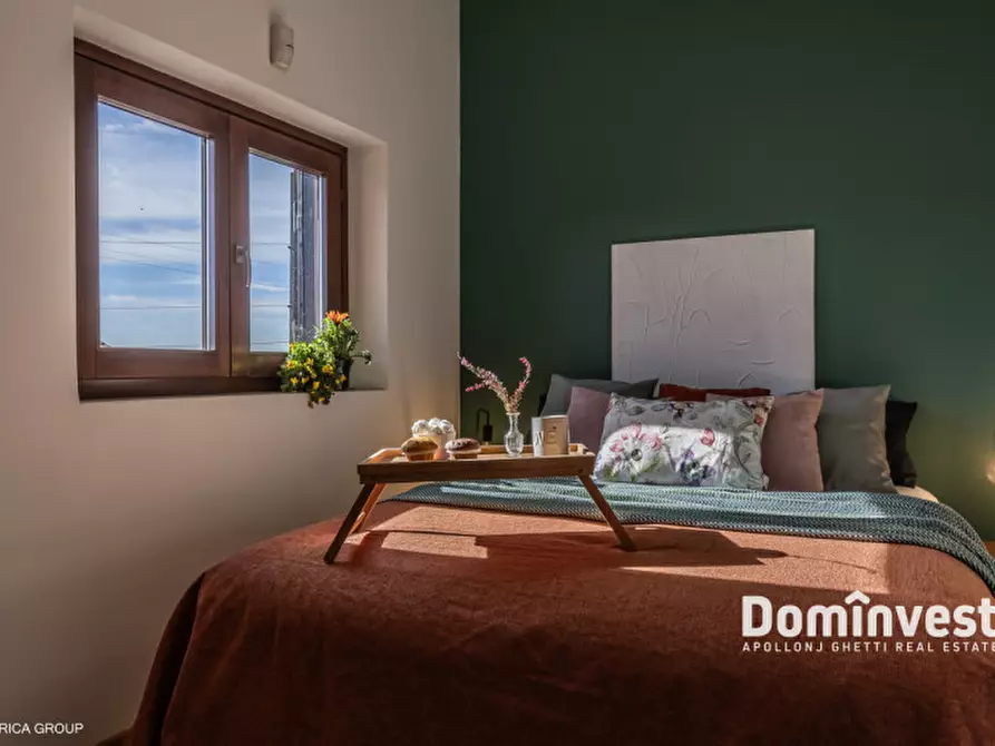 Immagine 10 di Villa in vendita  in Via Caio Acilio a Guidonia Montecelio