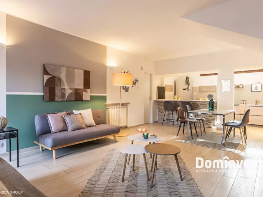 Immagine 21 di Villa in vendita  in Via Caio Acilio a Guidonia Montecelio