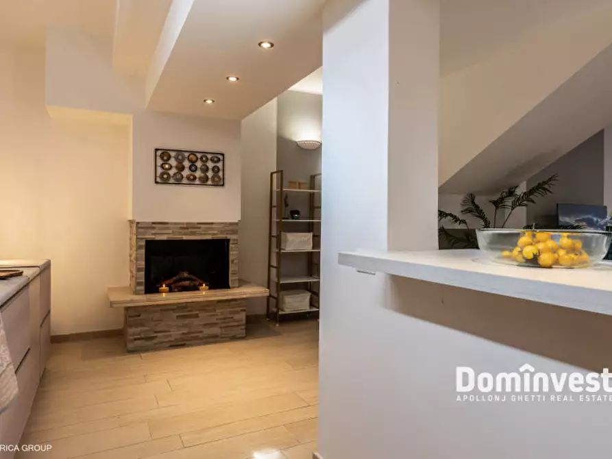 Immagine 22 di Villa in vendita  in Via Caio Acilio a Guidonia Montecelio