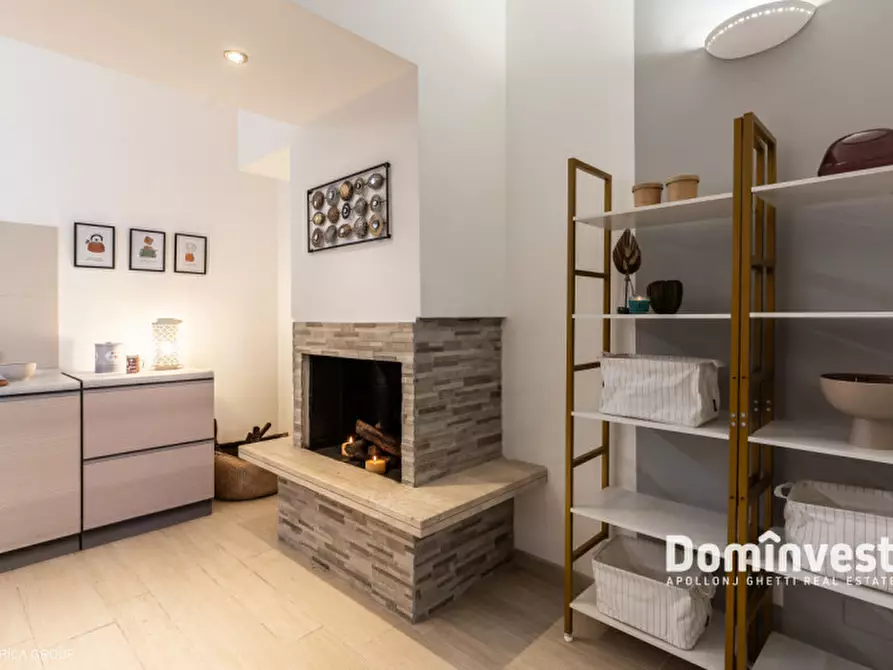 Immagine 25 di Villa in vendita  in Via Caio Acilio a Guidonia Montecelio