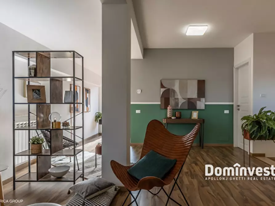 Immagine 29 di Villa in vendita  in Via Caio Acilio a Guidonia Montecelio