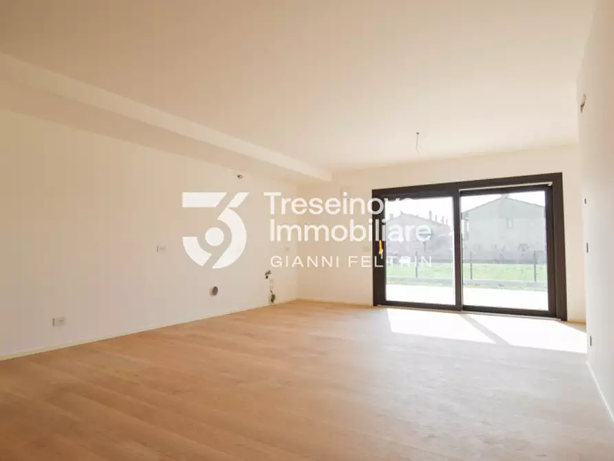 Immagine 8 di Casa bifamiliare in vendita  in Via degli Alpini a Ponte Di Piave