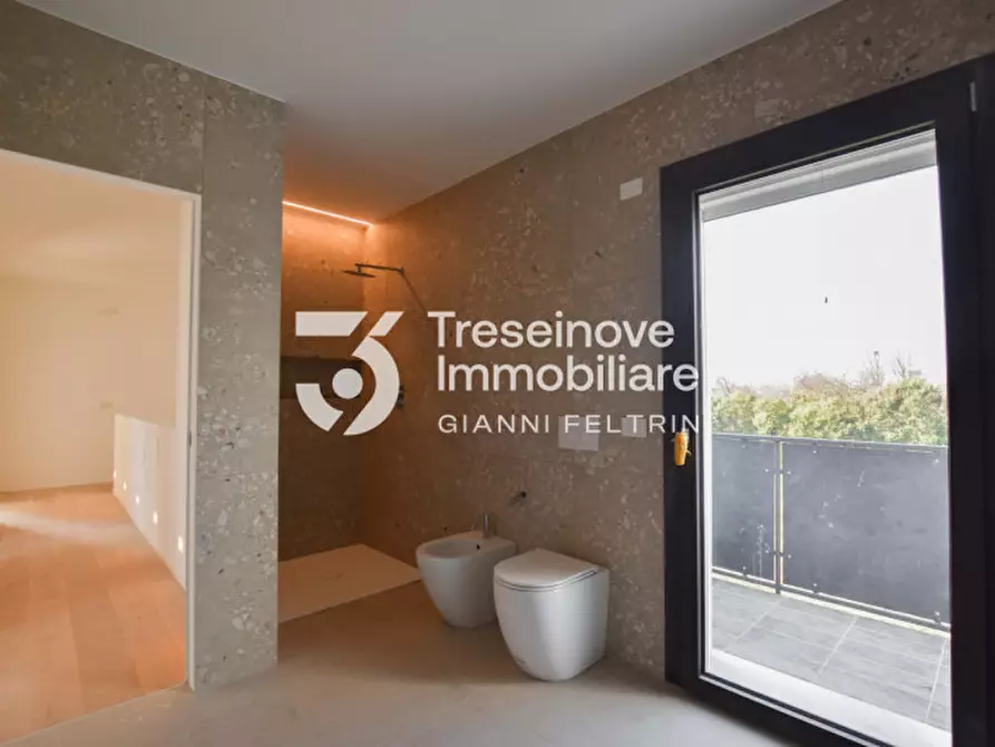 Immagine 10 di Casa bifamiliare in vendita  in Via degli Alpini a Ponte Di Piave