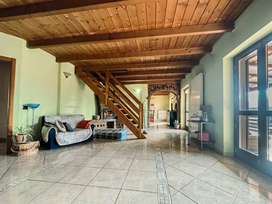 Immagine 5 di Casa indipendente in vendita  in via ciliegia 18 a Landiona