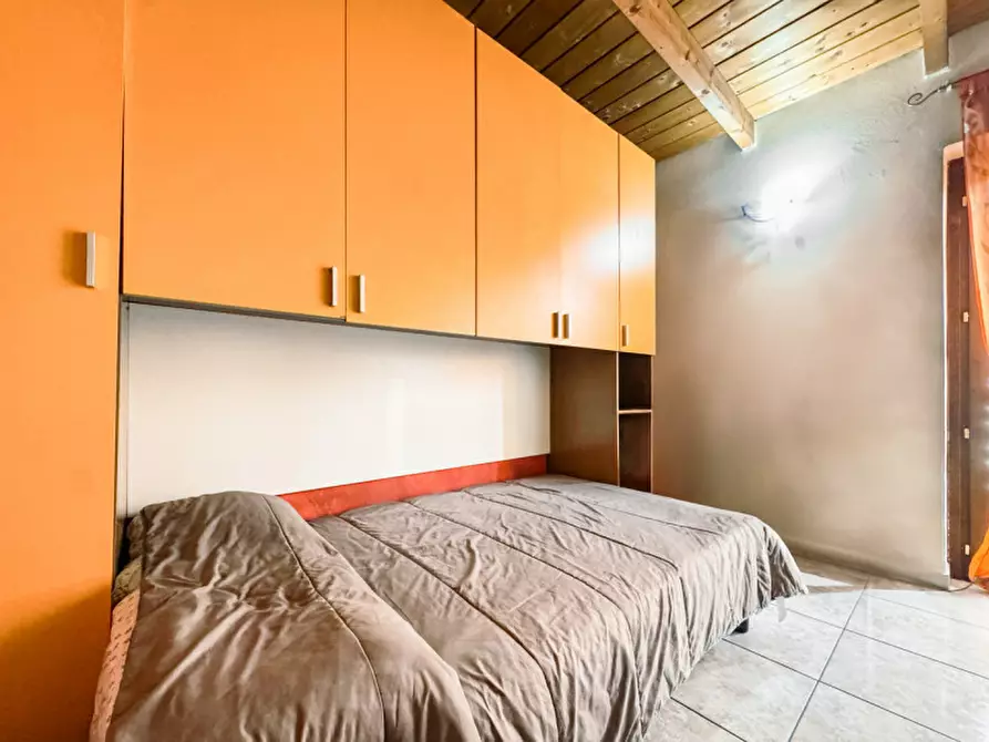 Immagine 19 di Casa indipendente in vendita  in via ciliegia 18 a Landiona