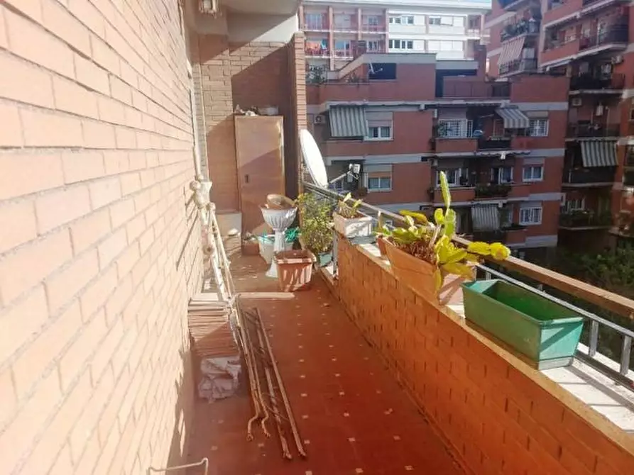 Immagine 6 di Appartamento in vendita  in Via Quirino Majorana a Roma
