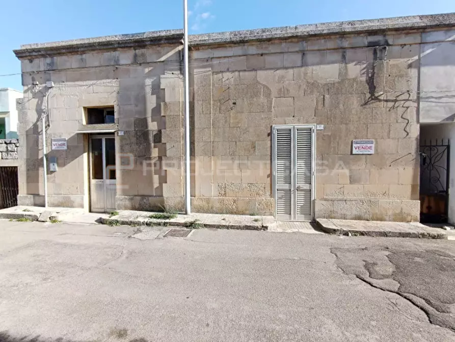 Immagine 2 di Casa indipendente in vendita  in via Trento a Scorrano