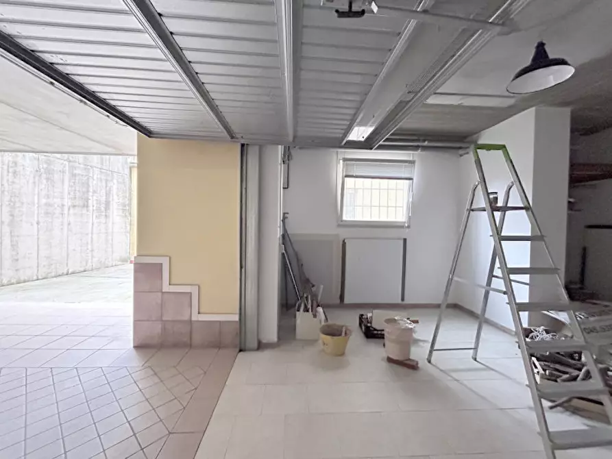 Immagine 27 di Appartamento in vendita  in Via F. Arduini a Villafranca Di Verona