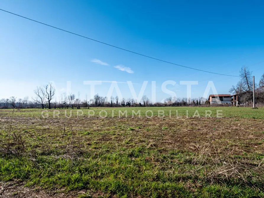 Immagine 12 di Terreno in vendita  in Via Patuzza a Nuvolera