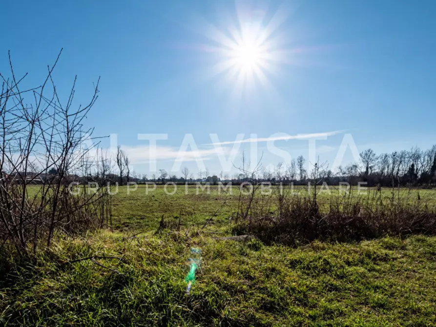 Immagine 14 di Terreno in vendita  in Via Patuzza a Nuvolera