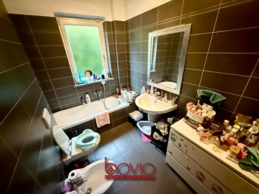 Immagine 47 di Appartamento in vendita  in VIALE OVIDIO N°2 a Gassino Torinese