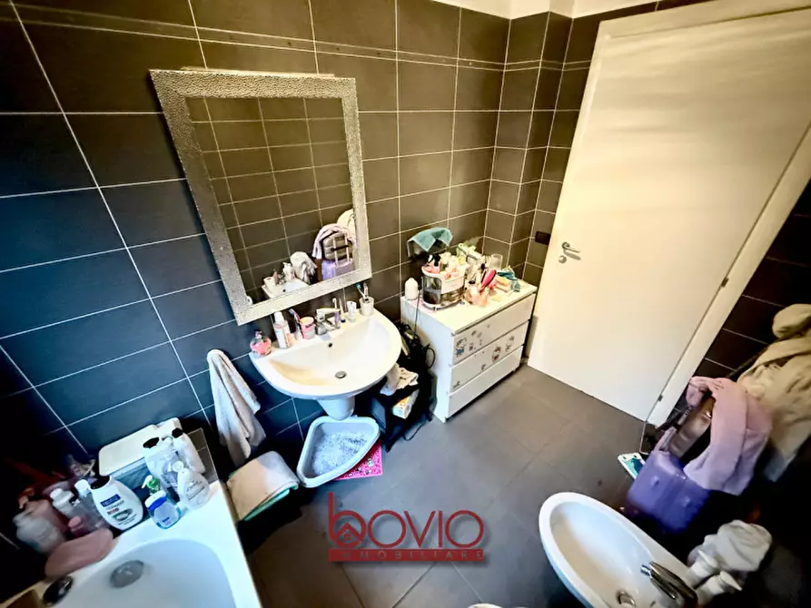 Immagine 48 di Appartamento in vendita  in VIALE OVIDIO N°2 a Gassino Torinese