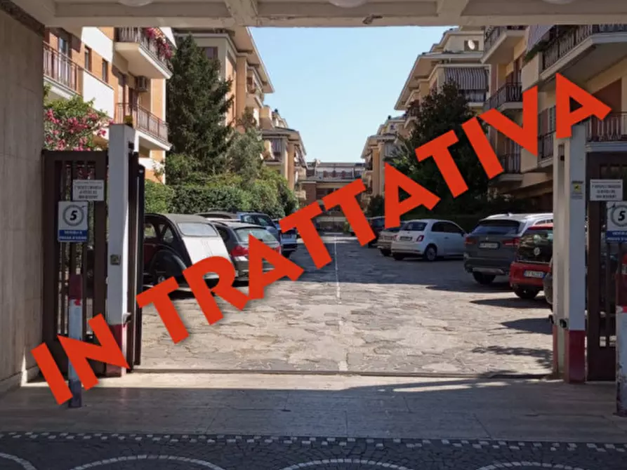 Attico in vendita in via cassia a Roma