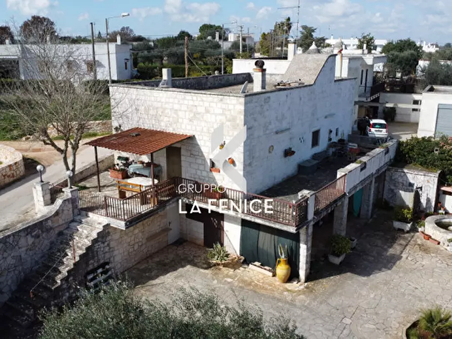 Immagine 27 di Casa indipendente in vendita  in C.da Mancinella a Locorotondo