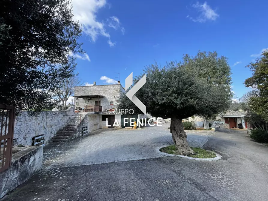 Immagine 29 di Casa indipendente in vendita  in C.da Mancinella a Locorotondo
