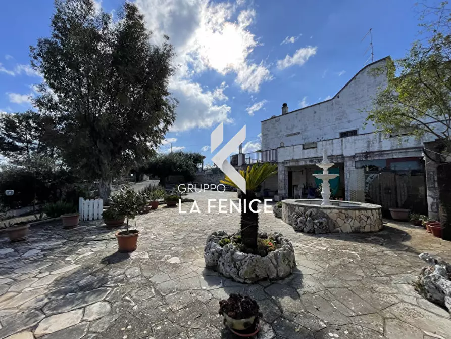 Immagine 32 di Casa indipendente in vendita  in C.da Mancinella a Locorotondo