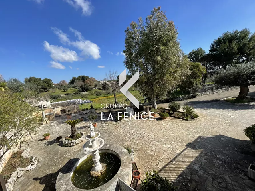 Immagine 35 di Casa indipendente in vendita  in C.da Mancinella a Locorotondo