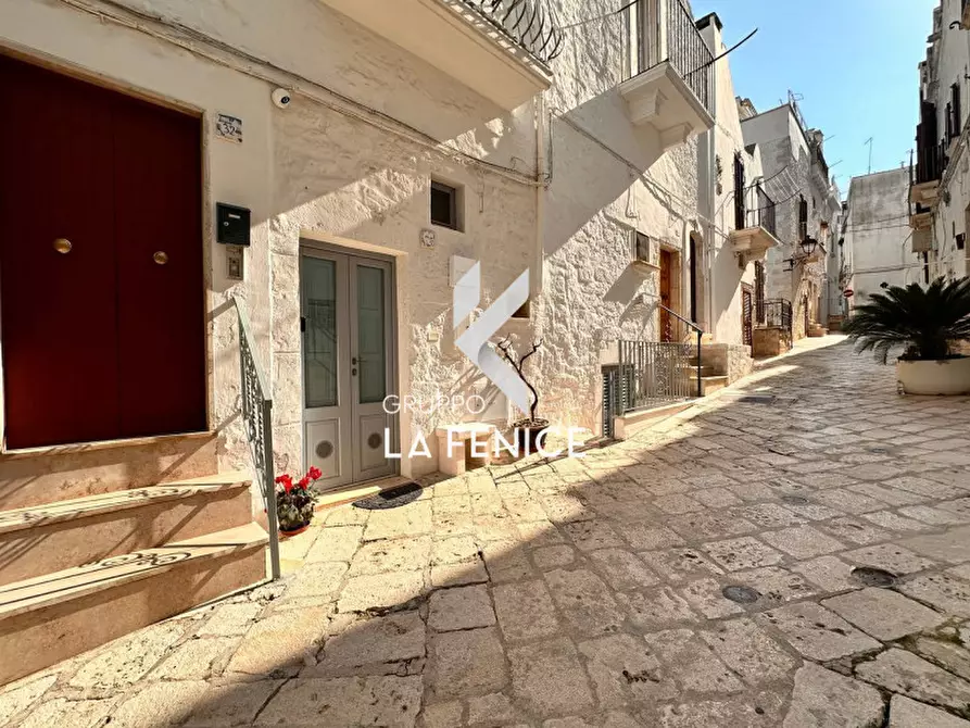 Immagine 3 di Casa indipendente in vendita  in Via Morosini a Locorotondo