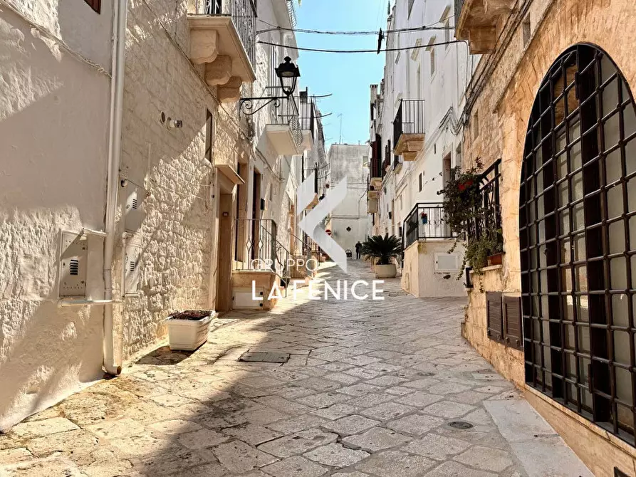 Immagine 4 di Casa indipendente in vendita  in Via Morosini a Locorotondo