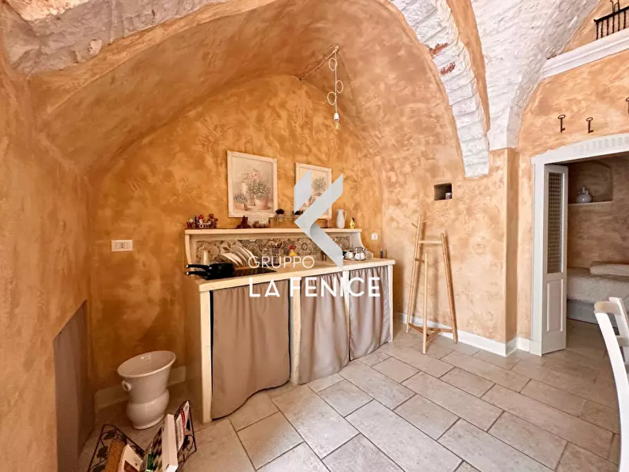 Immagine 12 di Casa indipendente in vendita  in Via Morosini a Locorotondo