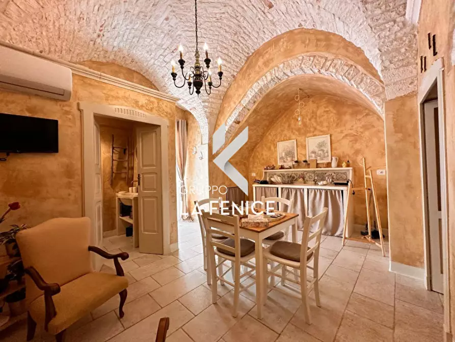 Immagine 19 di Casa indipendente in vendita  in Via Morosini a Locorotondo