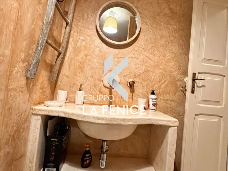 Immagine 23 di Casa indipendente in vendita  in Via Morosini a Locorotondo