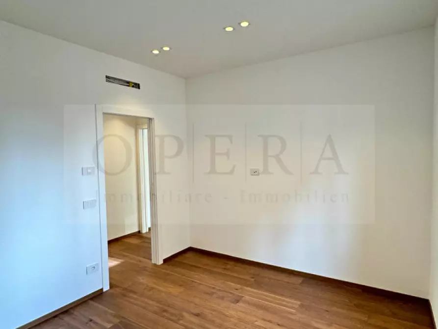 Immagine 6 di Appartamento in vendita  in Via Mendola a Bolzano