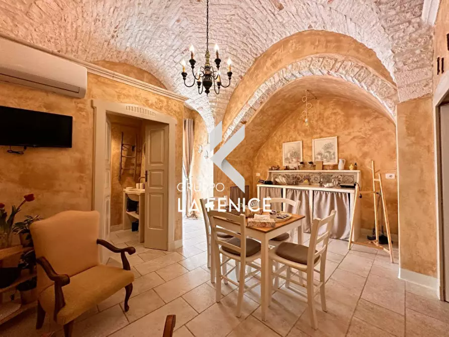 Immagine 55 di Casa indipendente in vendita  in Via Morosini 10 a Locorotondo