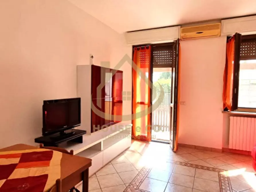 Immagine 2 di Villetta a schiera in vendita  in Via Valletta Fogliano a Vigevano