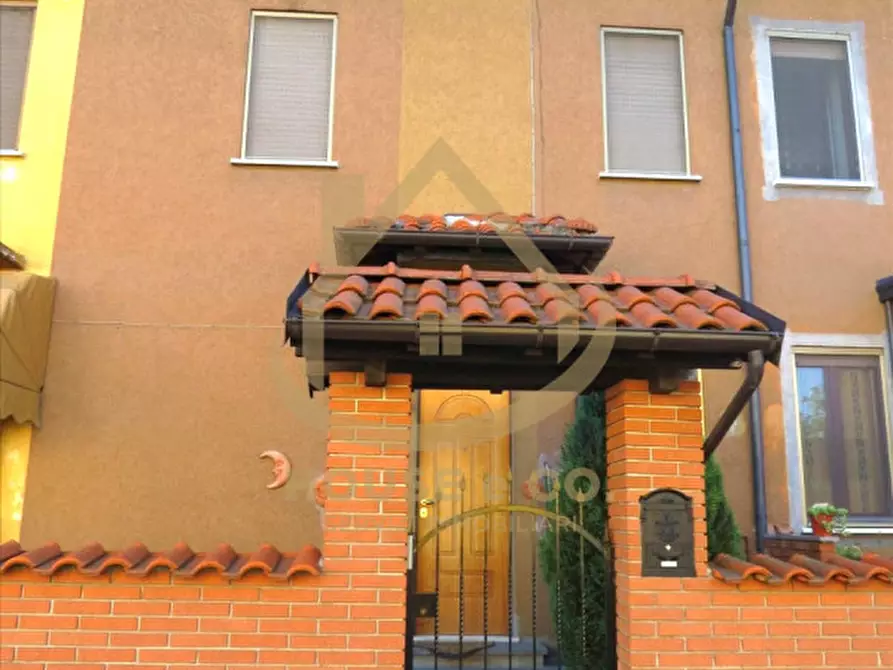 Immagine 15 di Villetta a schiera in vendita  in Via Valletta Fogliano a Vigevano