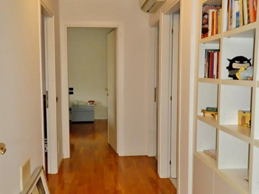 Immagine 2 di Appartamento in vendita  in Via Legione Antonini a Vicenza