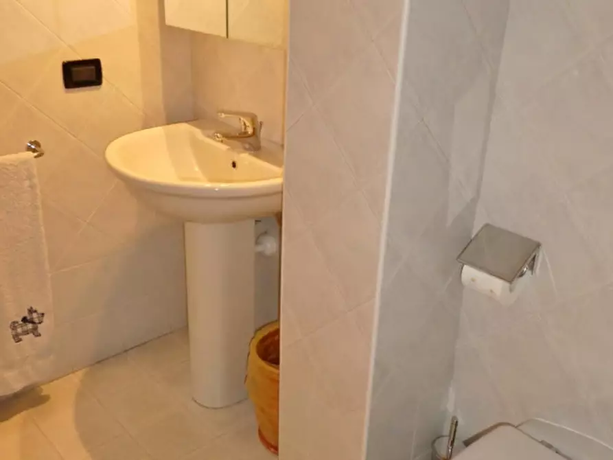 Immagine 15 di Appartamento in vendita  in Via Legione Antonini a Vicenza